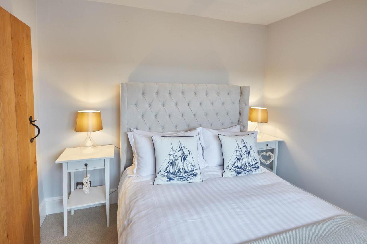 וויטבי Host & Stay - Henderson House מראה חיצוני תמונה